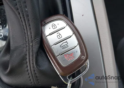 2017 Hyundai Elantra Se z USA, uszkodzony, nr VIN 5NPD84LF7HH070966